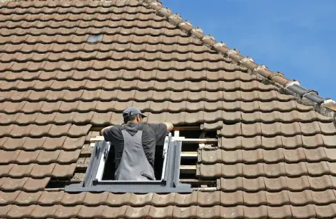Pose de velux - Saint-Pern